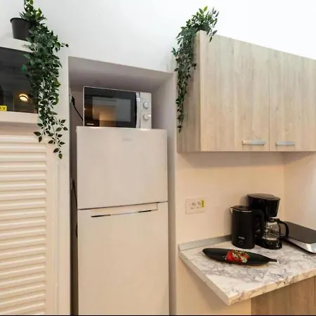 Tiny Haven - Cozy Studio In Piata Romana Bucharest Exterior photo